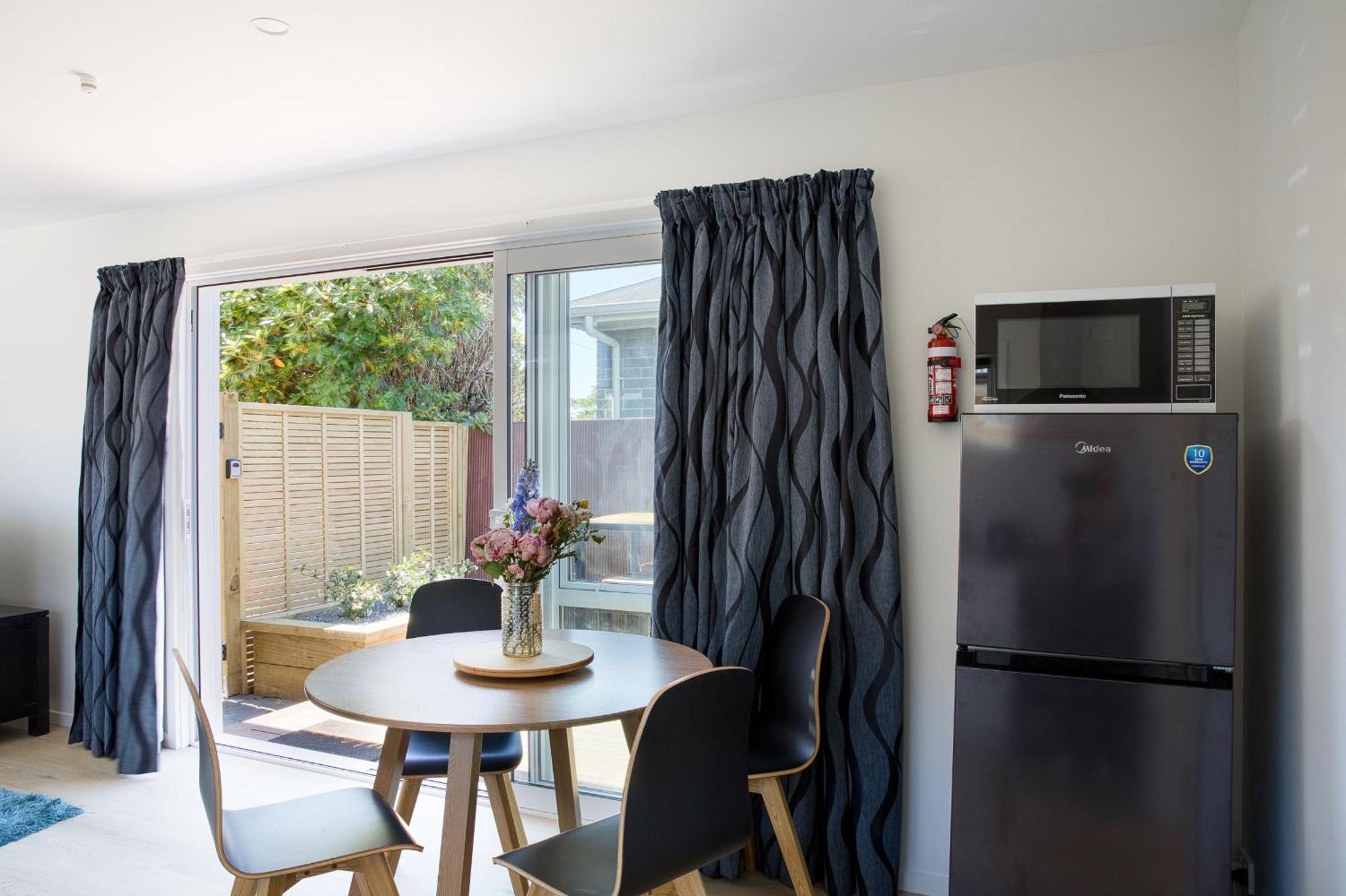Classy Modern Unit Close To Airport, Shops And Bus クライストチャーチ エクステリア 写真