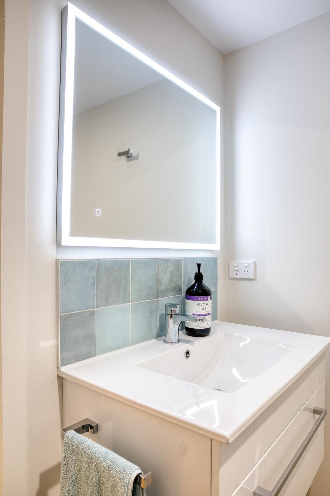 Classy Modern Unit Close To Airport, Shops And Bus クライストチャーチ エクステリア 写真